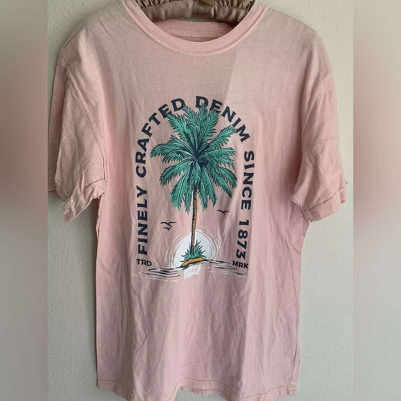 Levi's Palm Tree Island T-shirt Finely Crafted Denim Size XXL NWT MSRP $29.50 - Picture 1 of 5